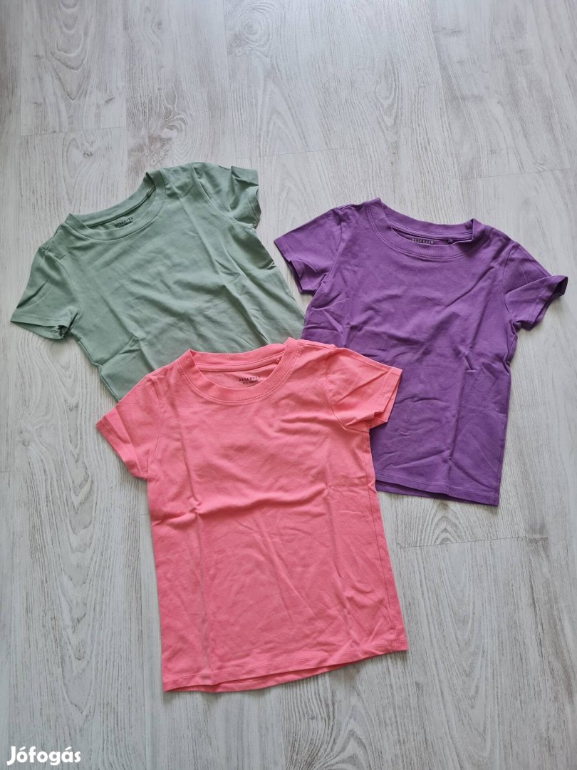 152-es Reseved 3féle egyszínű póló
