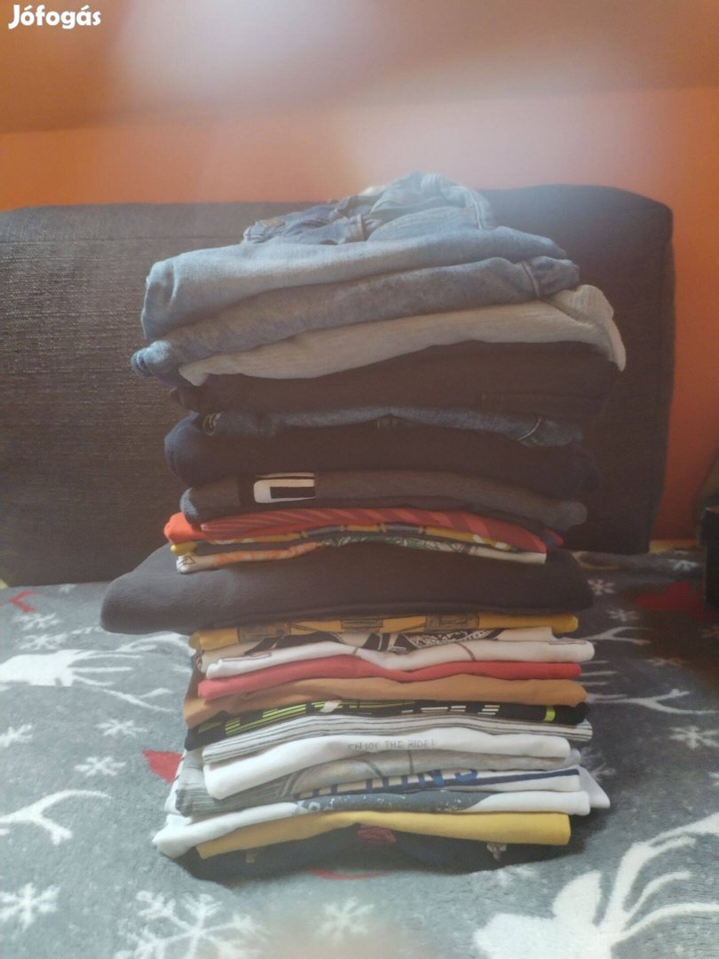 152-es fiú ruhacsomag