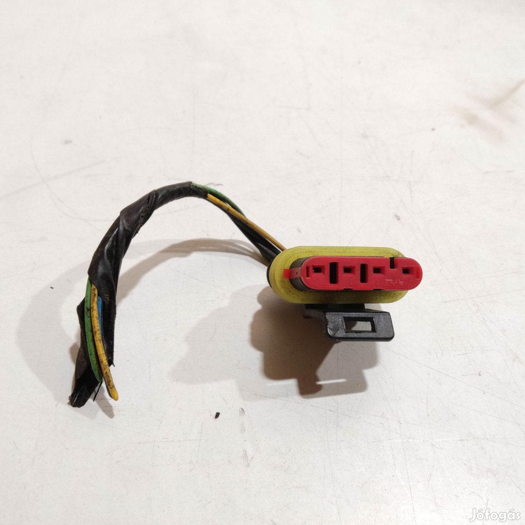 153630 Fiat Bravo 2007-2014 hátsó lámpa elektromos csatlakozó
