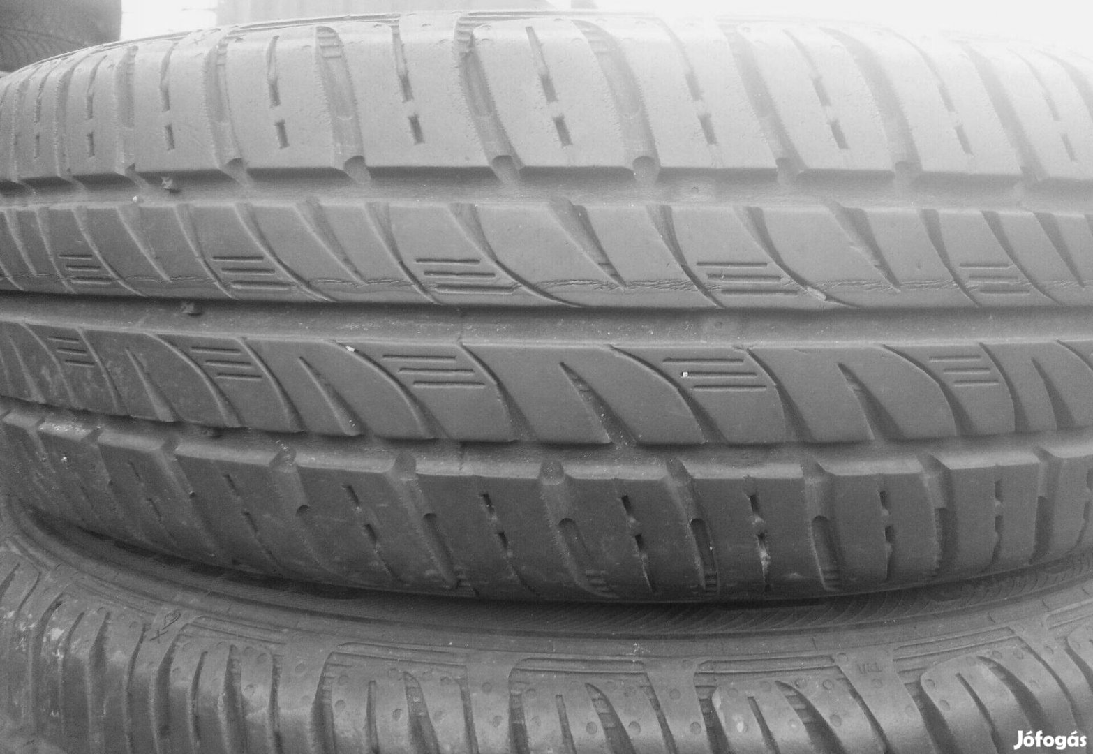 155/65R14 Semperit nyári gumi garnitúra