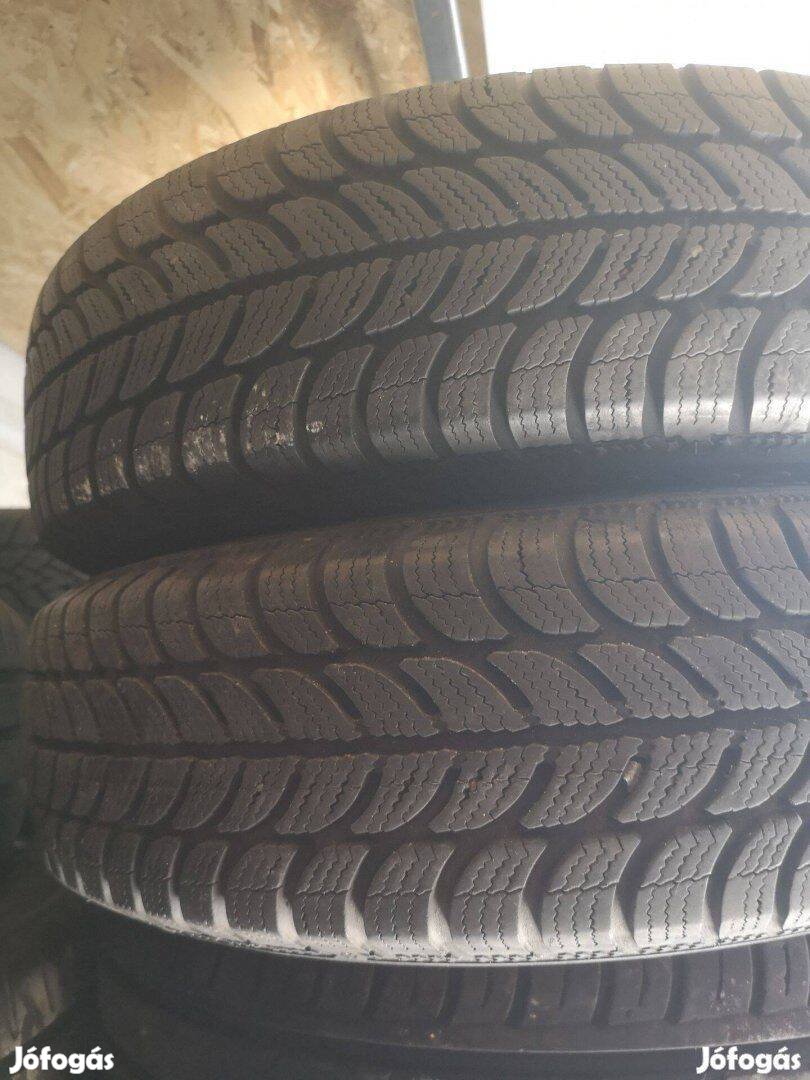 155/70R13 2-4db újszerű téligumi