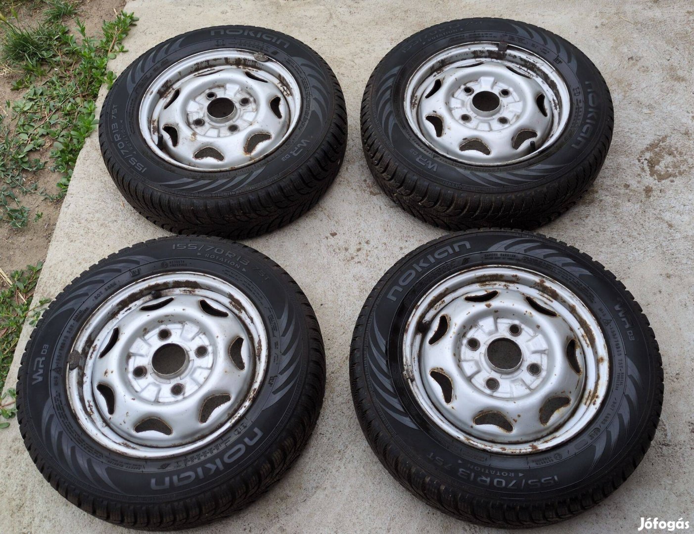 155/70 R13 Nokian téli gumi szett olcsón!