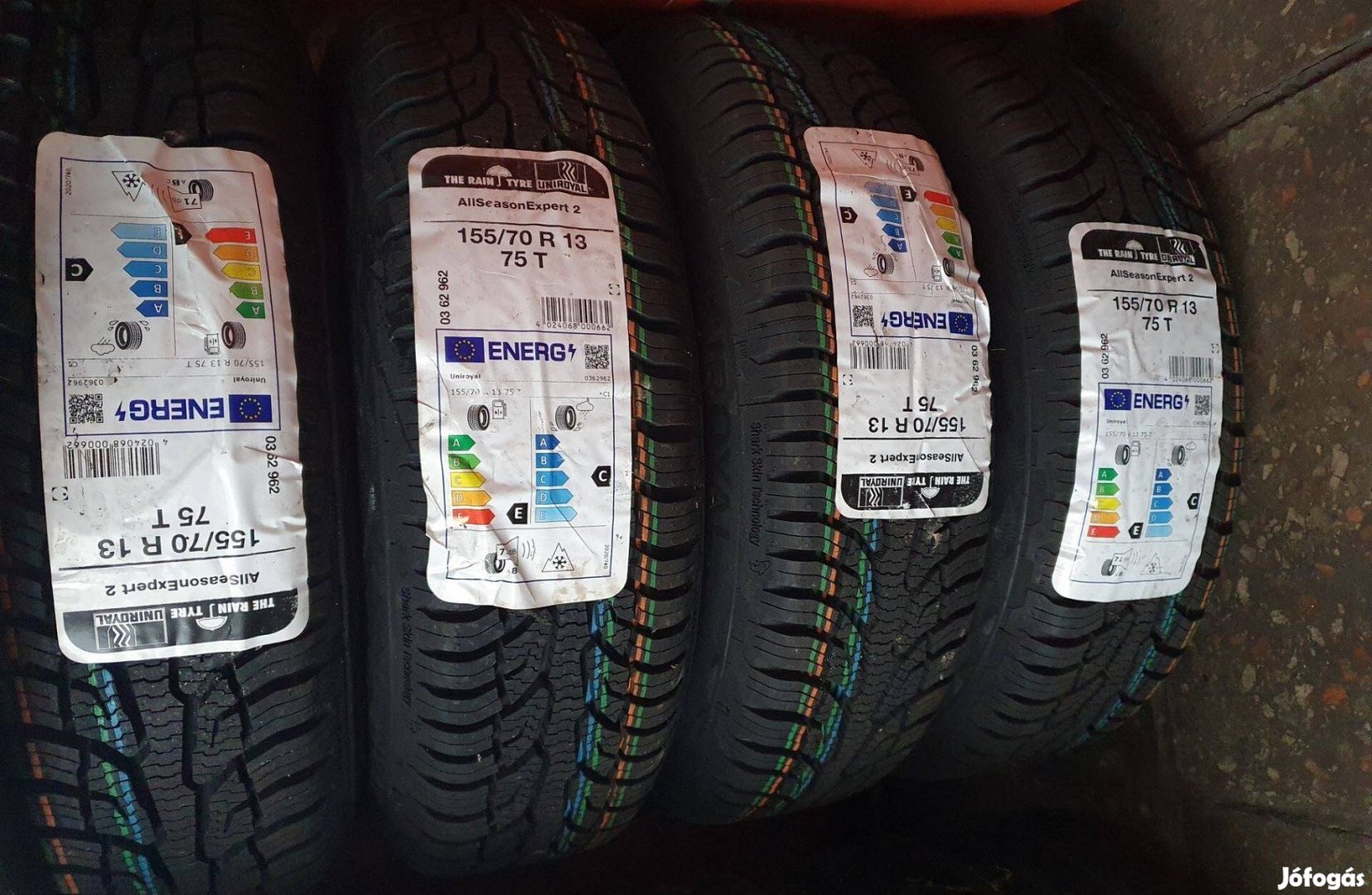 155/70 r 13 Uniroyal négyévszakos gumi 4db 13"