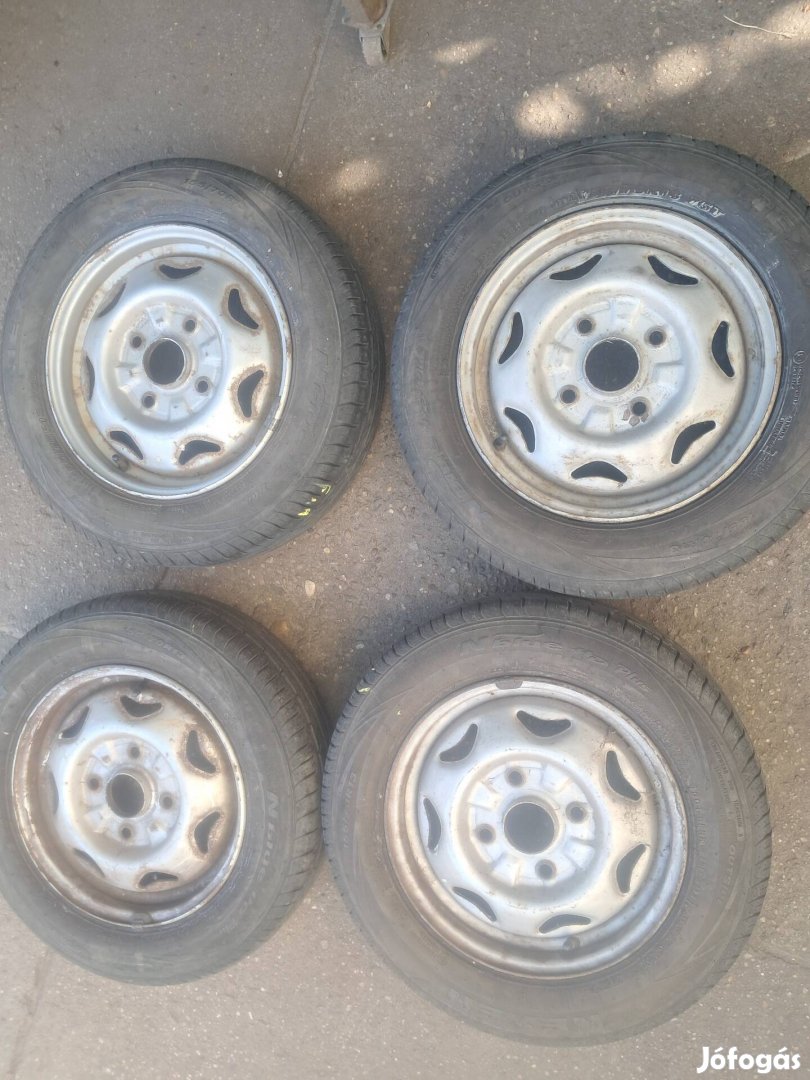 155/70r13 nexen nyári gumi suzuki swift felni kerék 4db 32000ft