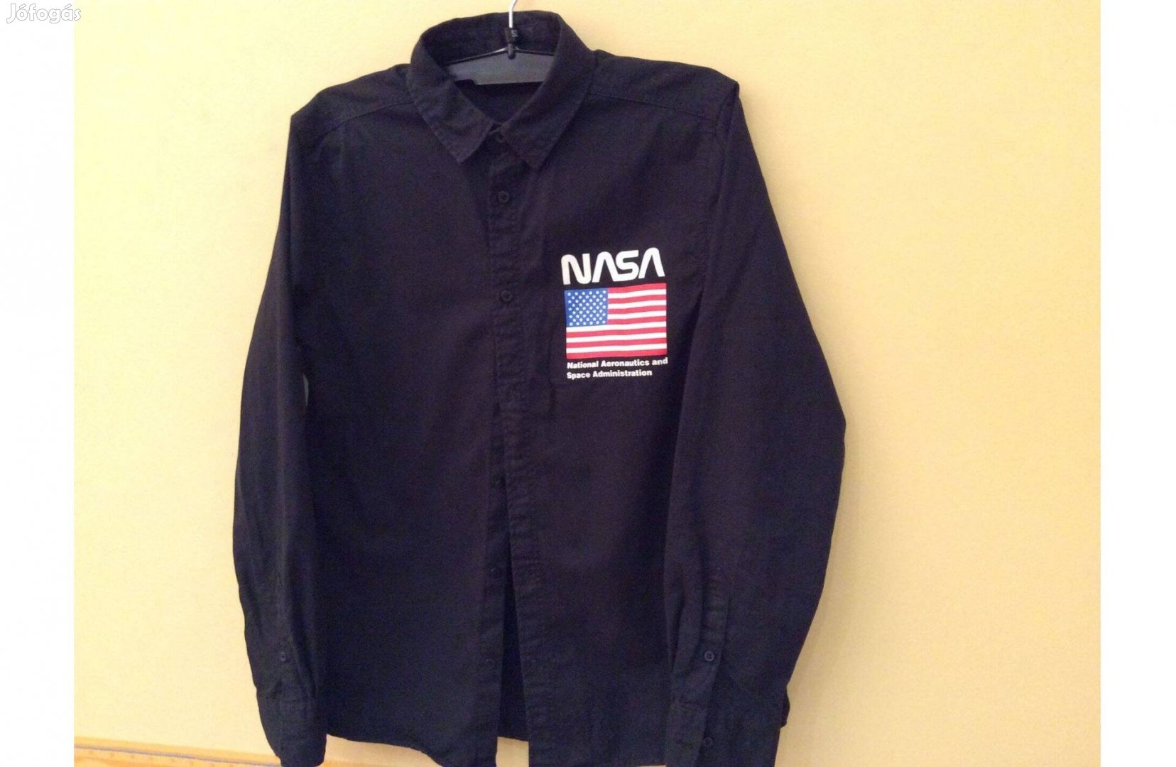 158-as fiú ing H&M hosszú ujjú fekete ing NASA