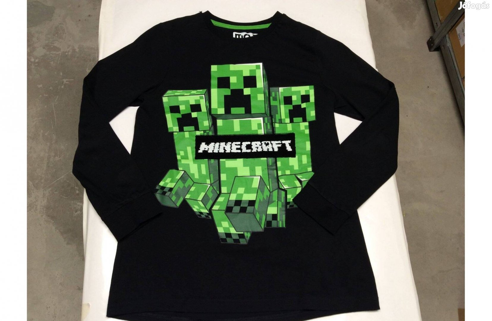 158-as fiú póló Mojang Minecraft hosszú ujjú fekete póló 164-es flitte