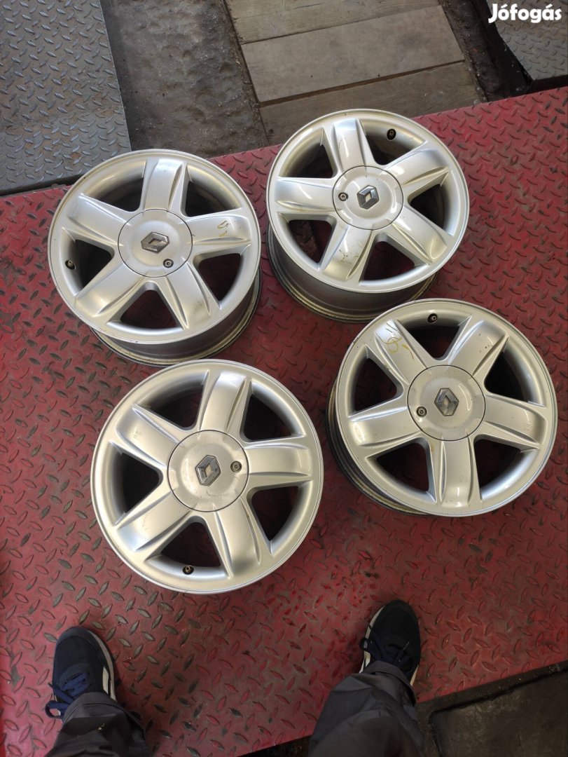 15" 15 4x100 Renault alufelni 68eft/4db