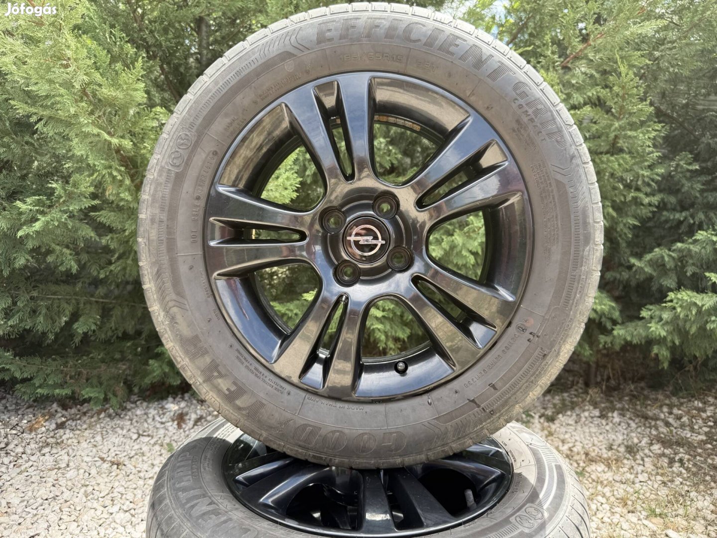 15" 4x100 Opel gyári alufelni nyári gumival