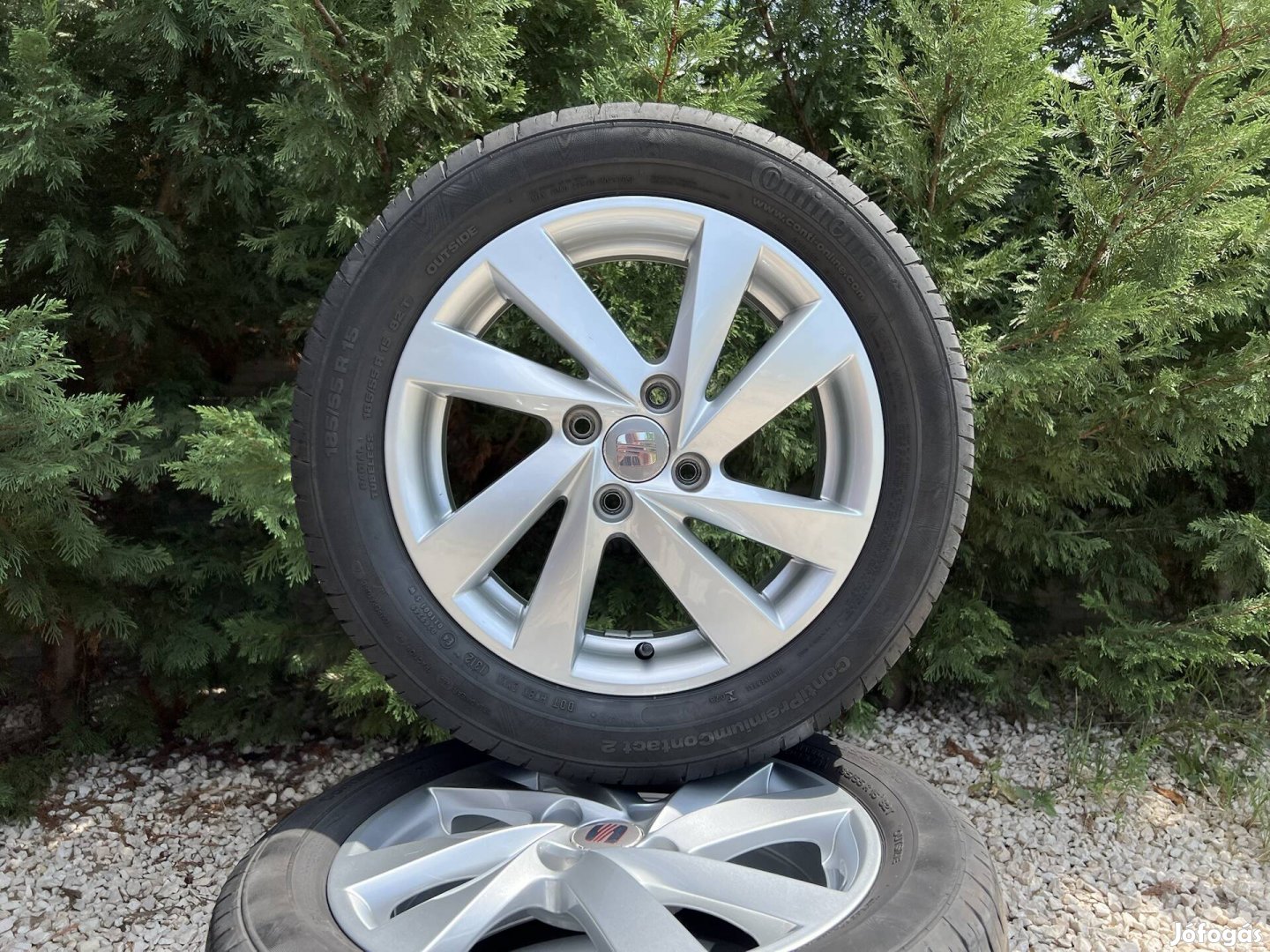 15" 4x100 gyári Seat/VW alufelni nyárigumikkal!