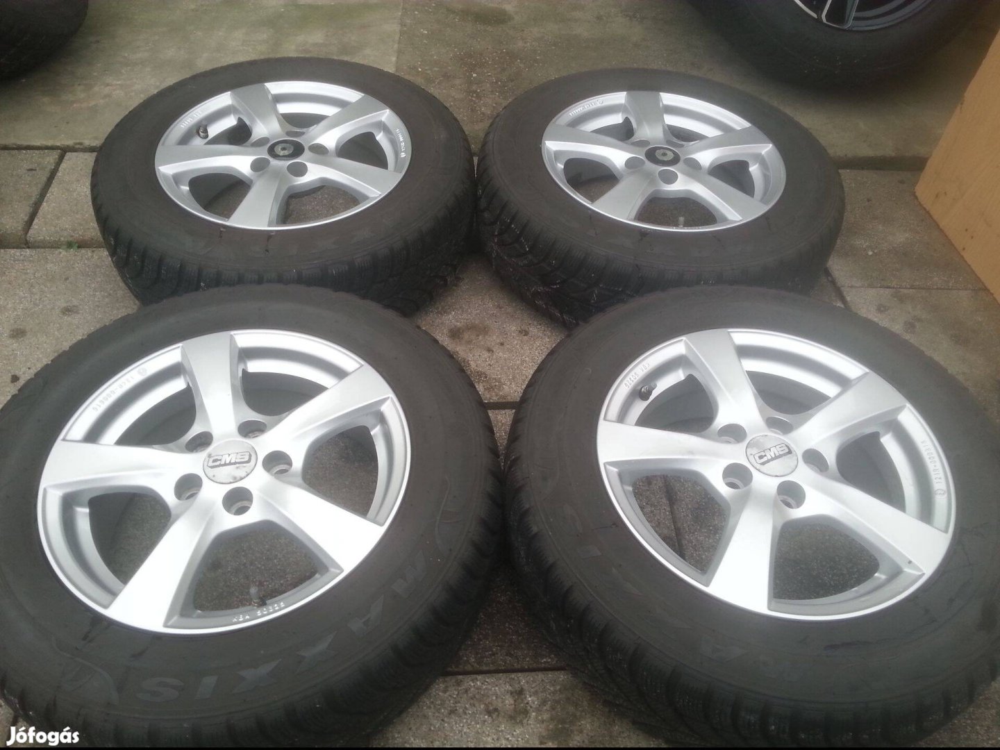 15" 5x105 Opel Astra-K alufelni téli gumival