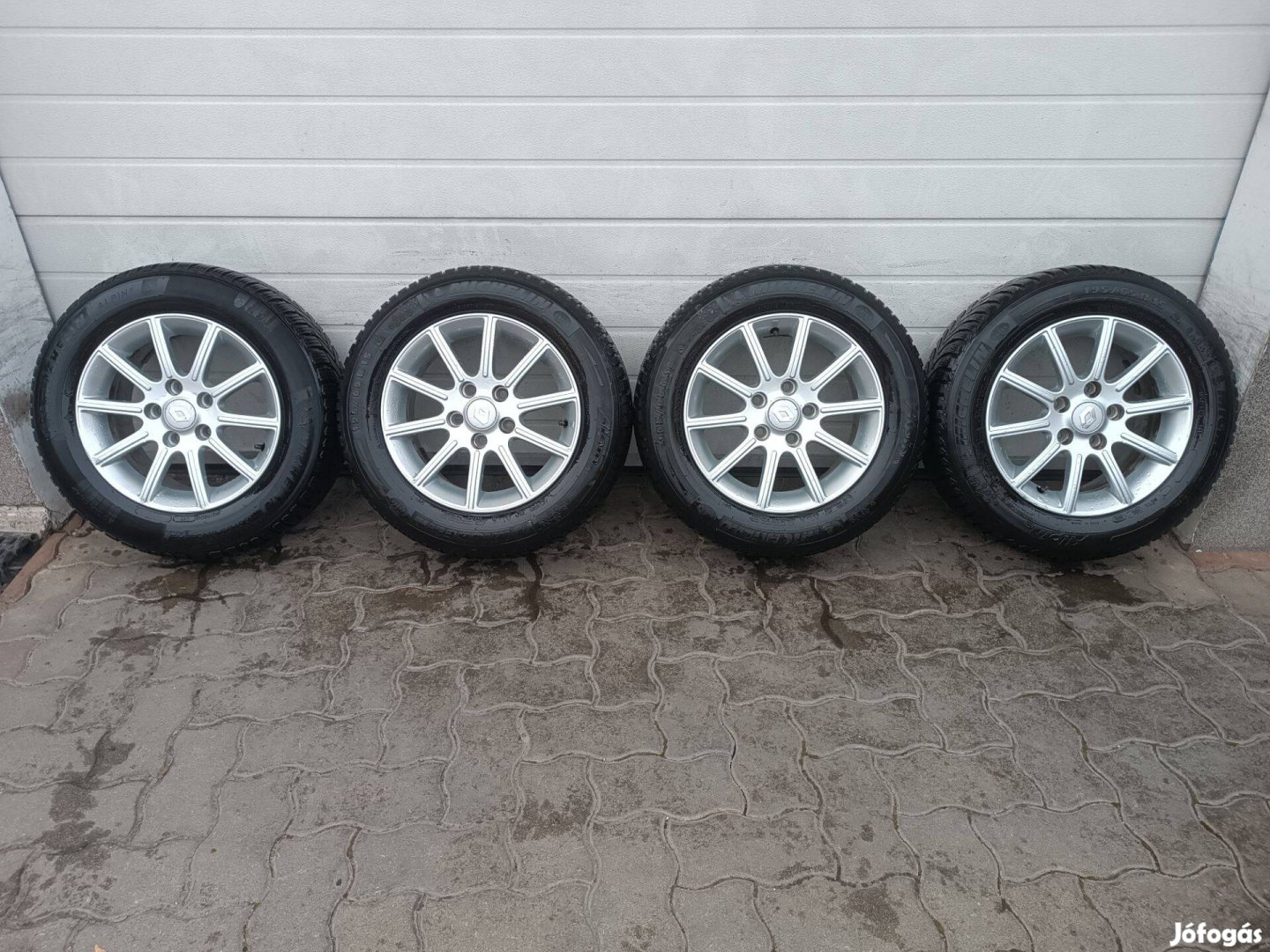 15" 5x114,3 Renault,Toyota,Suzuki alufelni téli gumival eladó!