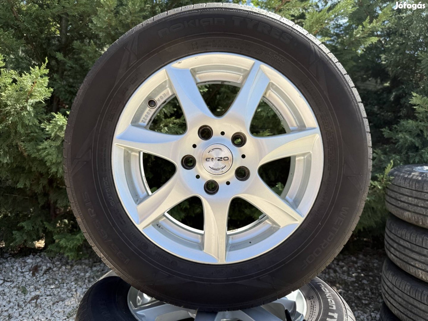 15" 5x114,3 enzo alufelni nyári gumival
