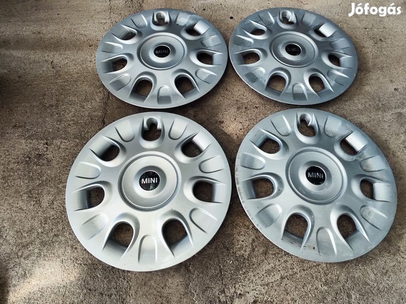 15" Gyári Mini Dísztárcsa 90Garage