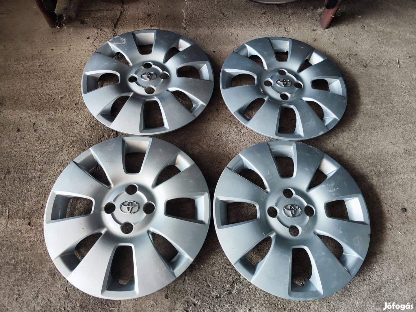 15" Gyári Toyota Yaris Dísztárcsa 90Garage