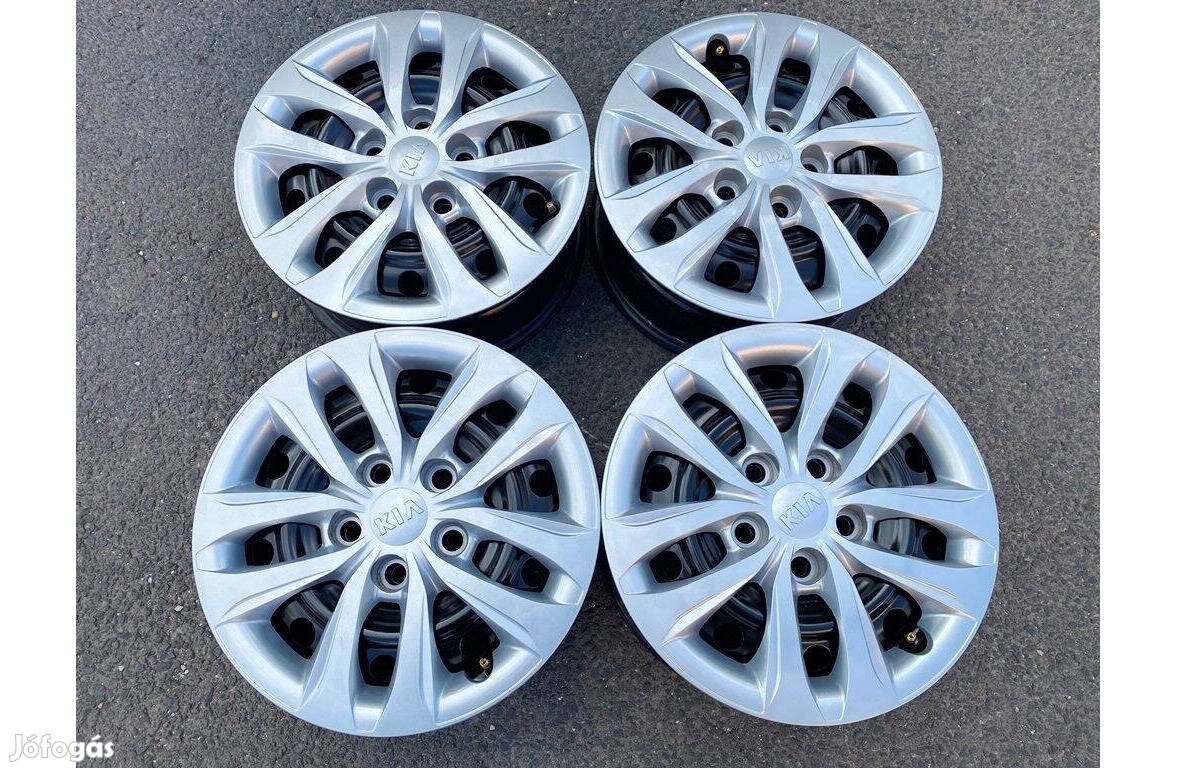 15" Kia Ceed új állapotú gyári lemezfelni dísztárcsa 5x114.3 felni