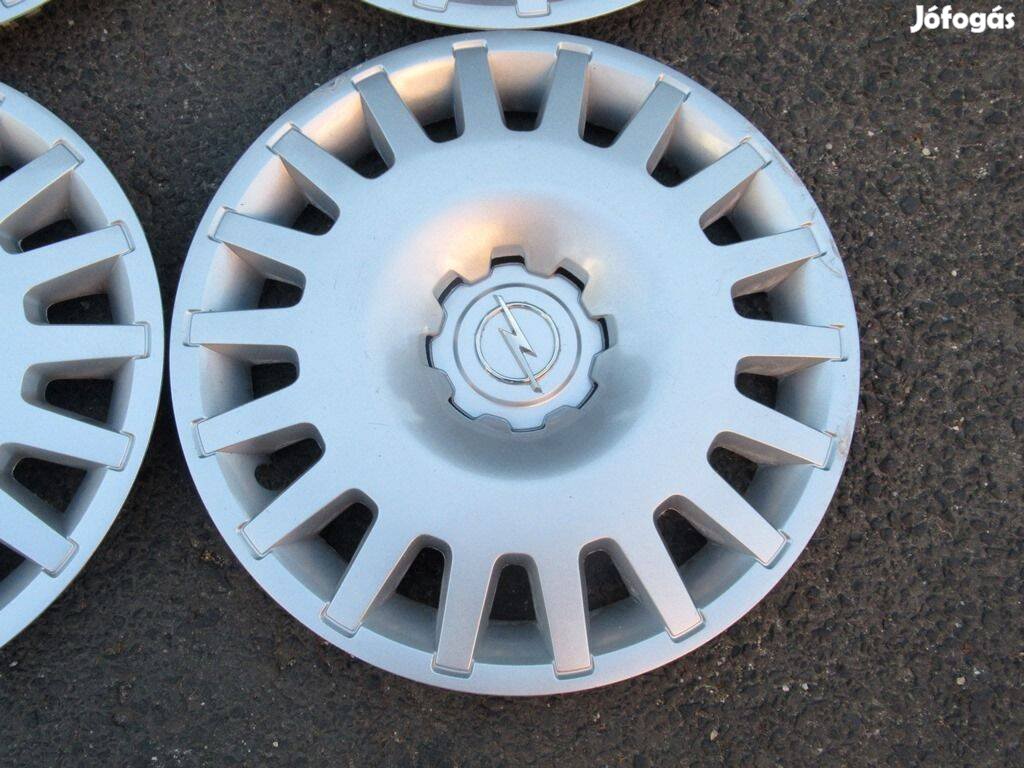 15" Opel dísztárcsa Reiner Péter részére