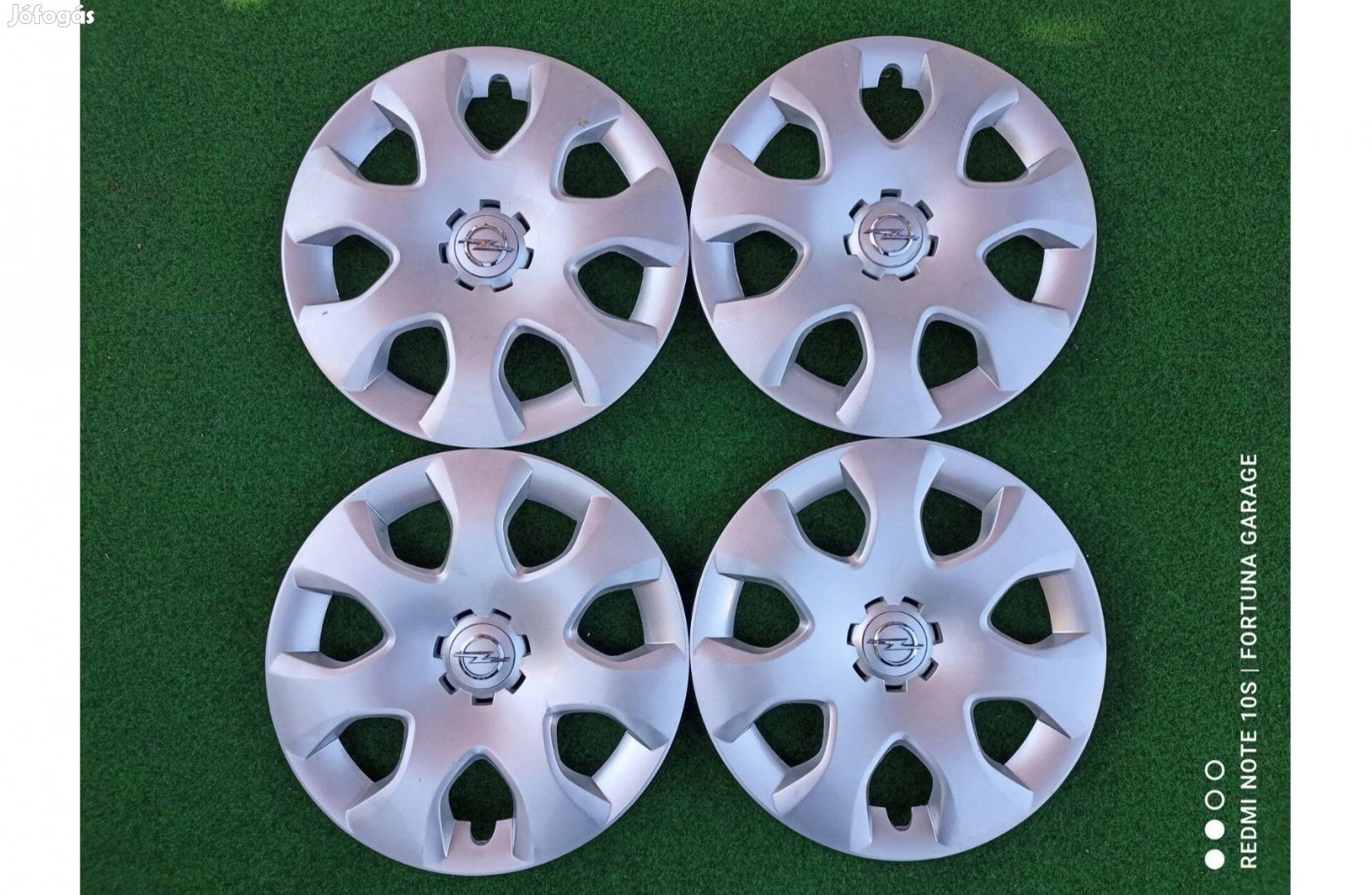 15" Opel használt dísztárcsa garnitúra (144)