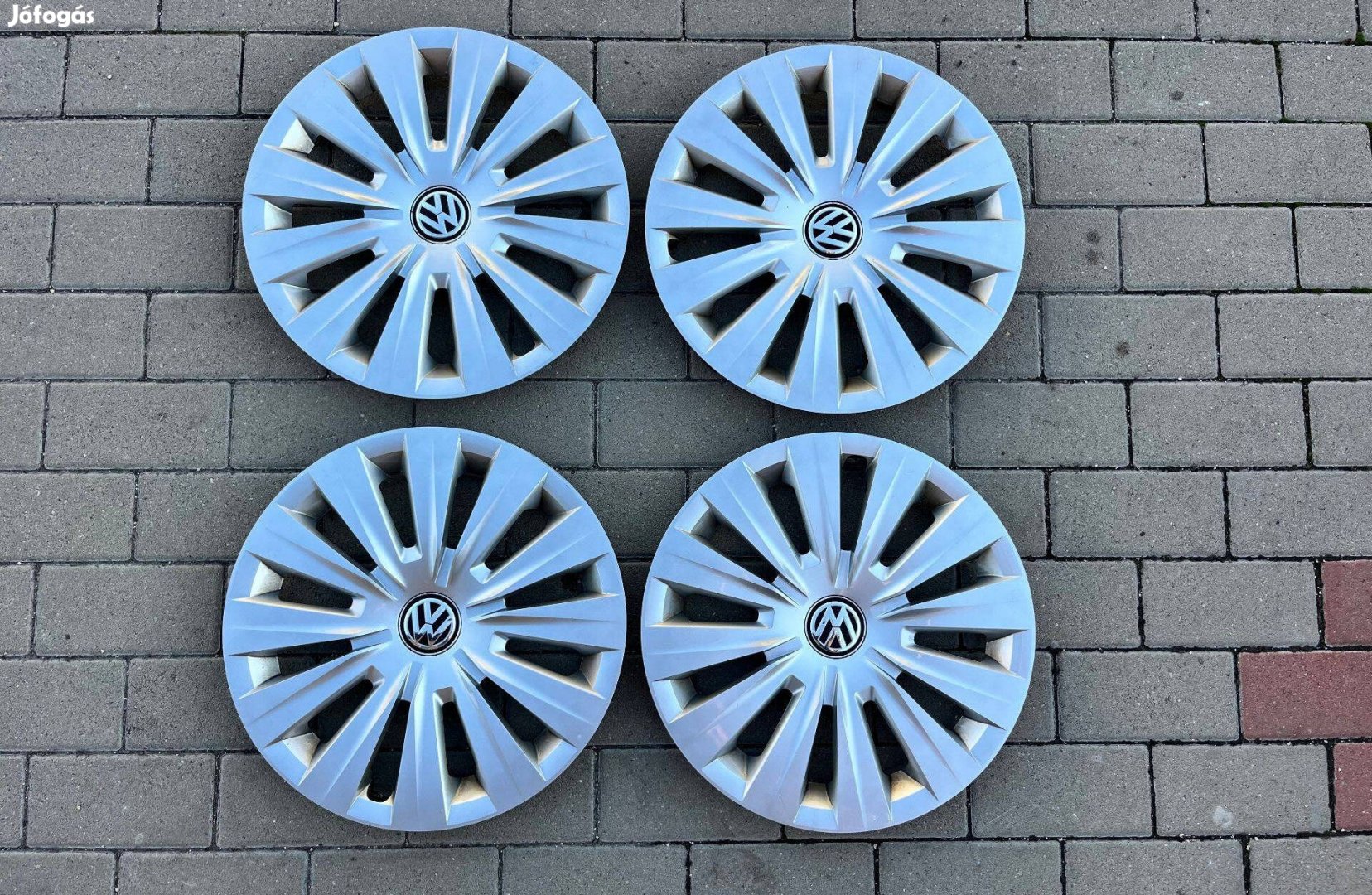 15" VW Golf 7 gyári dísztárcsa szett