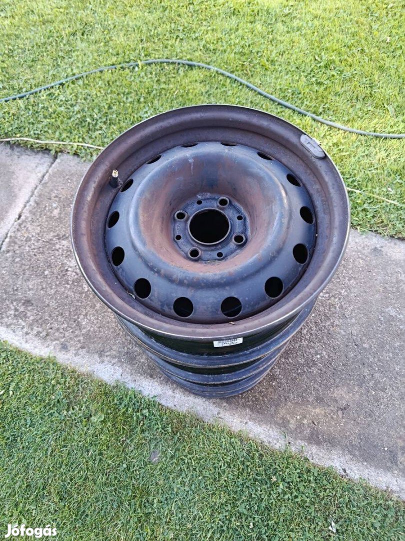 15", 4 x 108 Acélfelni garnitura (4 db)
