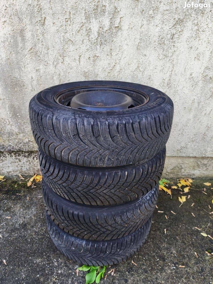 15" lemezfelni 4x100 6Jx15 Téli gumi 195/65 R15 91T Hankook Winter