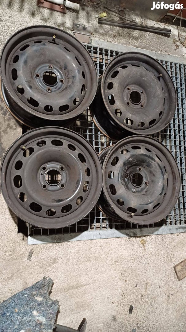 15"-ös 4x108-as ET-27 Citroen/Peugeot acélfelni garnitúra eladó