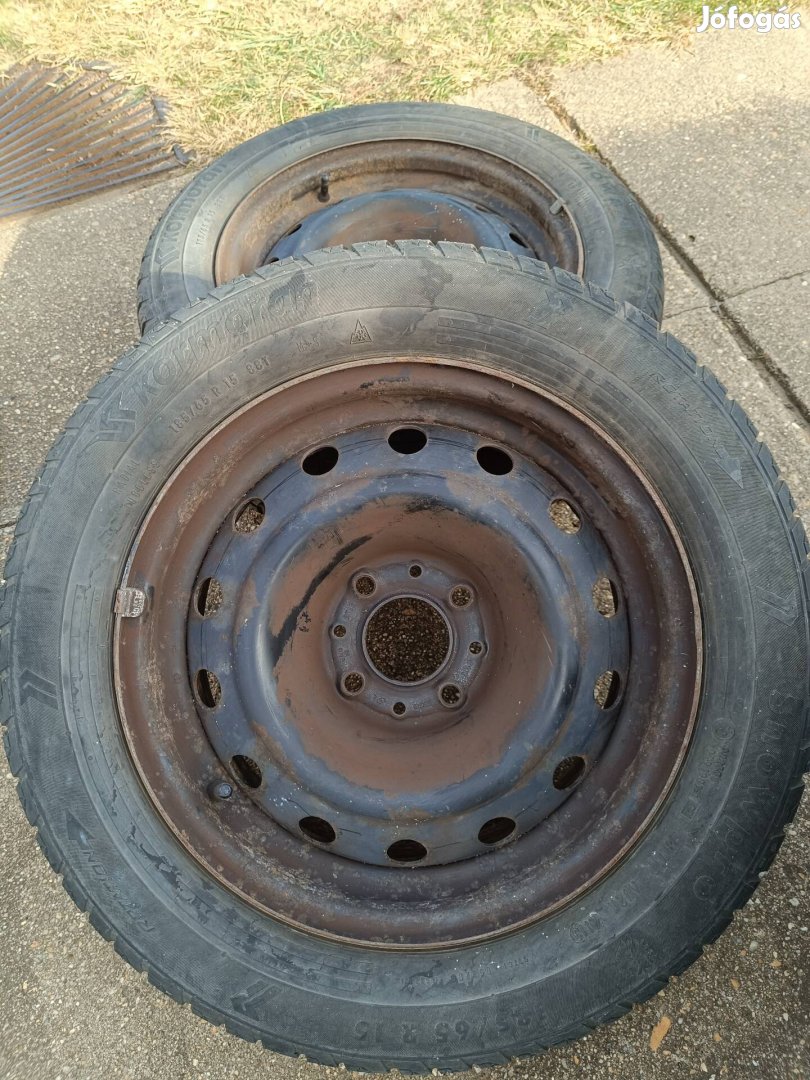 15'-os Citroen lemezfelni téligumival eladó!