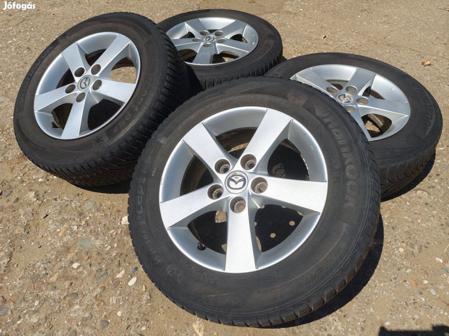 15"-os Mazda 6 alufelni 195/65R15 téli gumival