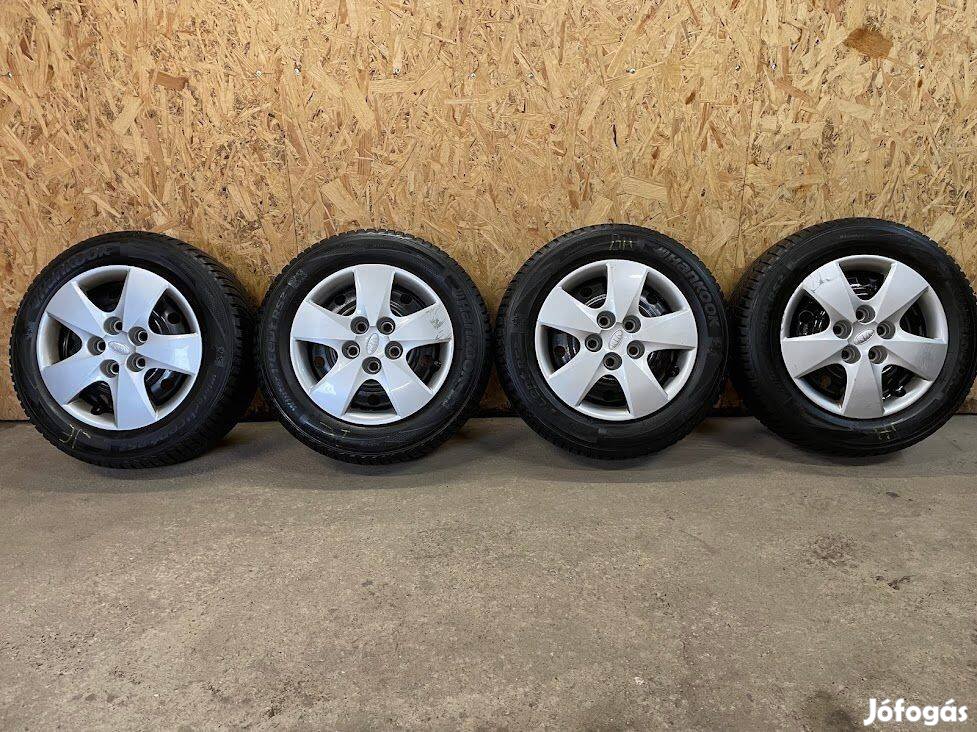 15"col szerelt téli kerék eladó Hyundai I30-Kia Ceed