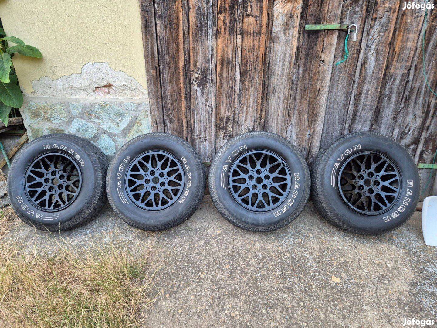 15 colos Jeep Cherokee gyári alufelni 5x114.3 felni R15 kerék