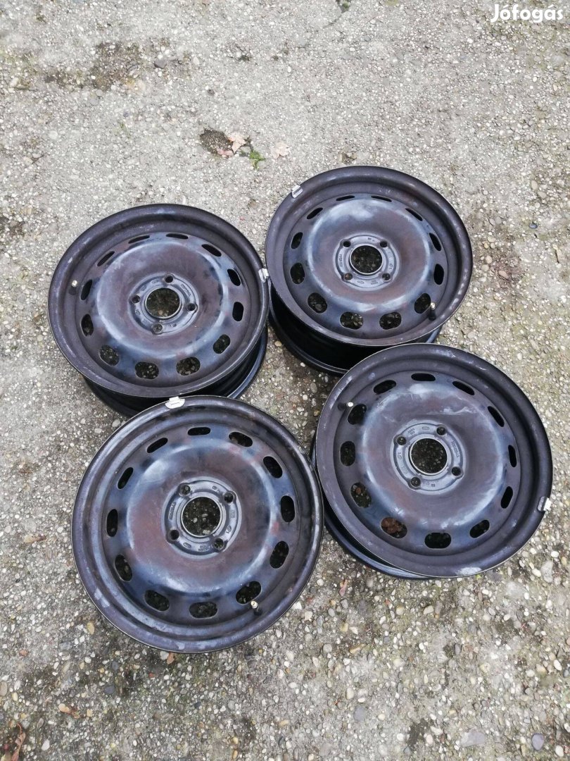 15 colos lemezfelnik