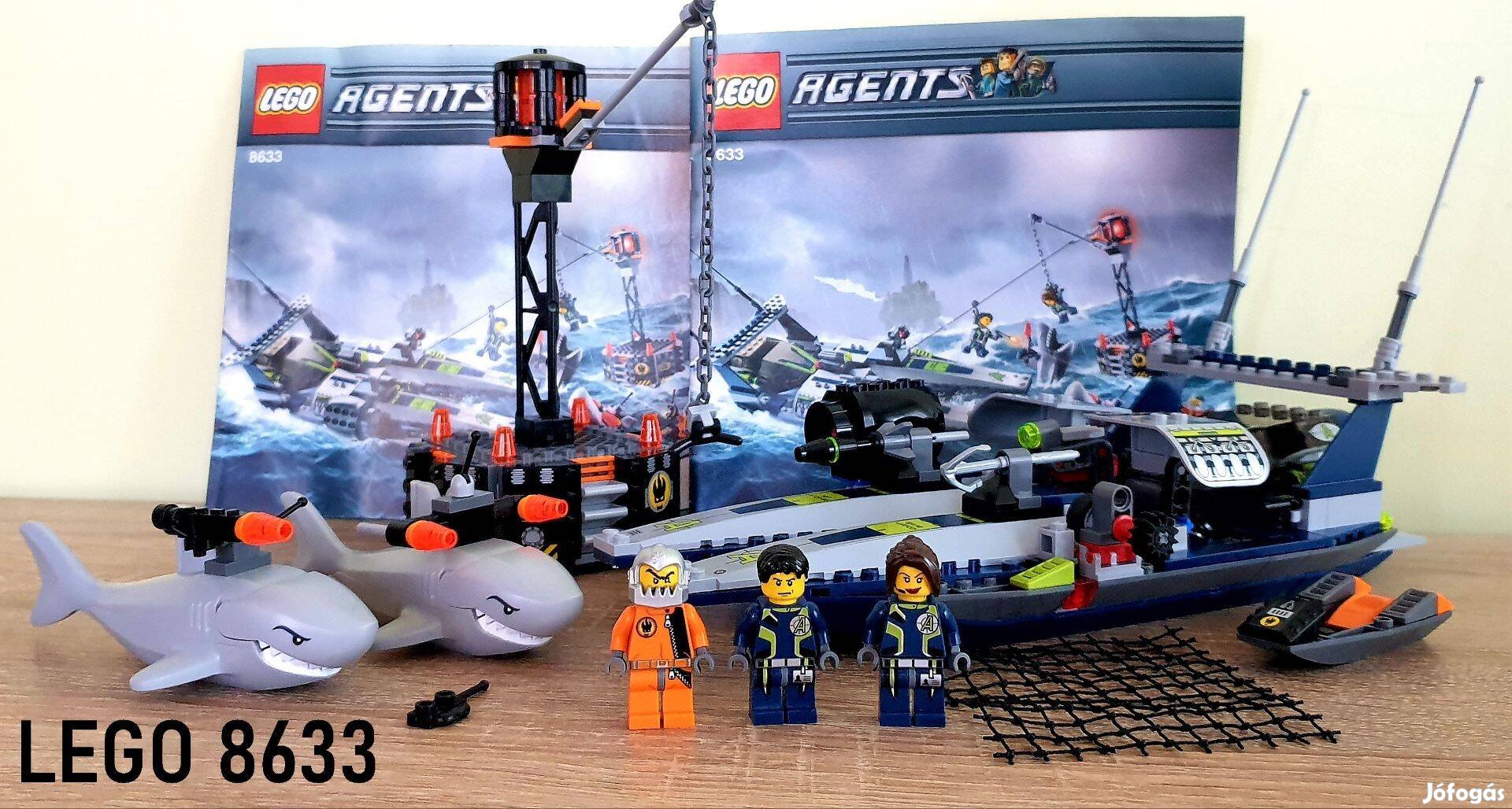 15 éves LEGO Agents 8633: Mission 4 Speedboat Rescue, útmutatóval