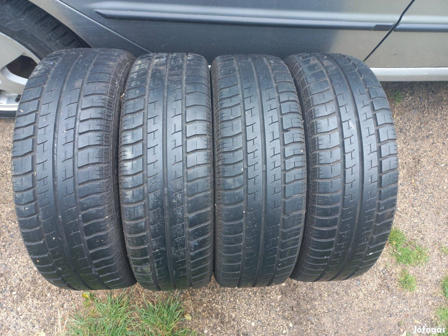 165/60 R14 Continental nyári gumik