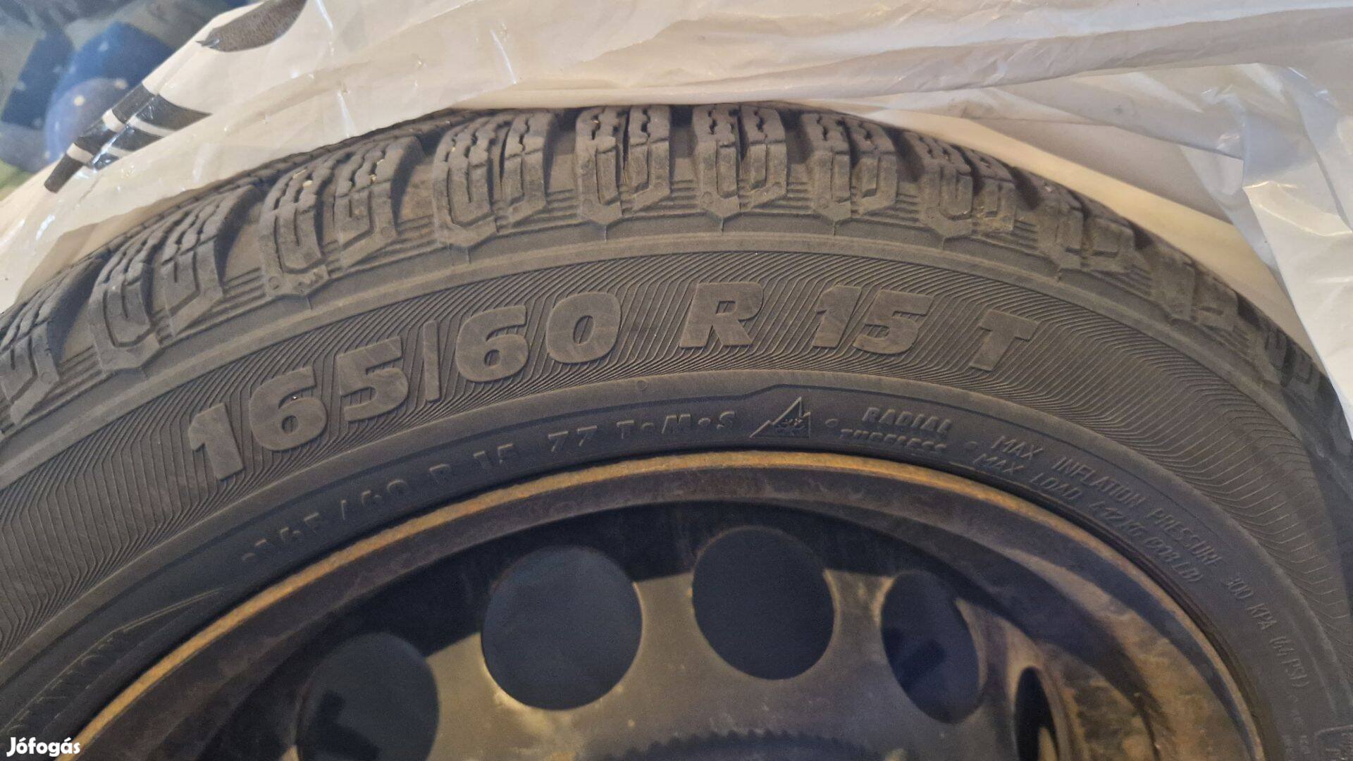 165 60 R15 Semperit Master Grip 2 téligumi felnire szerelt 4 db