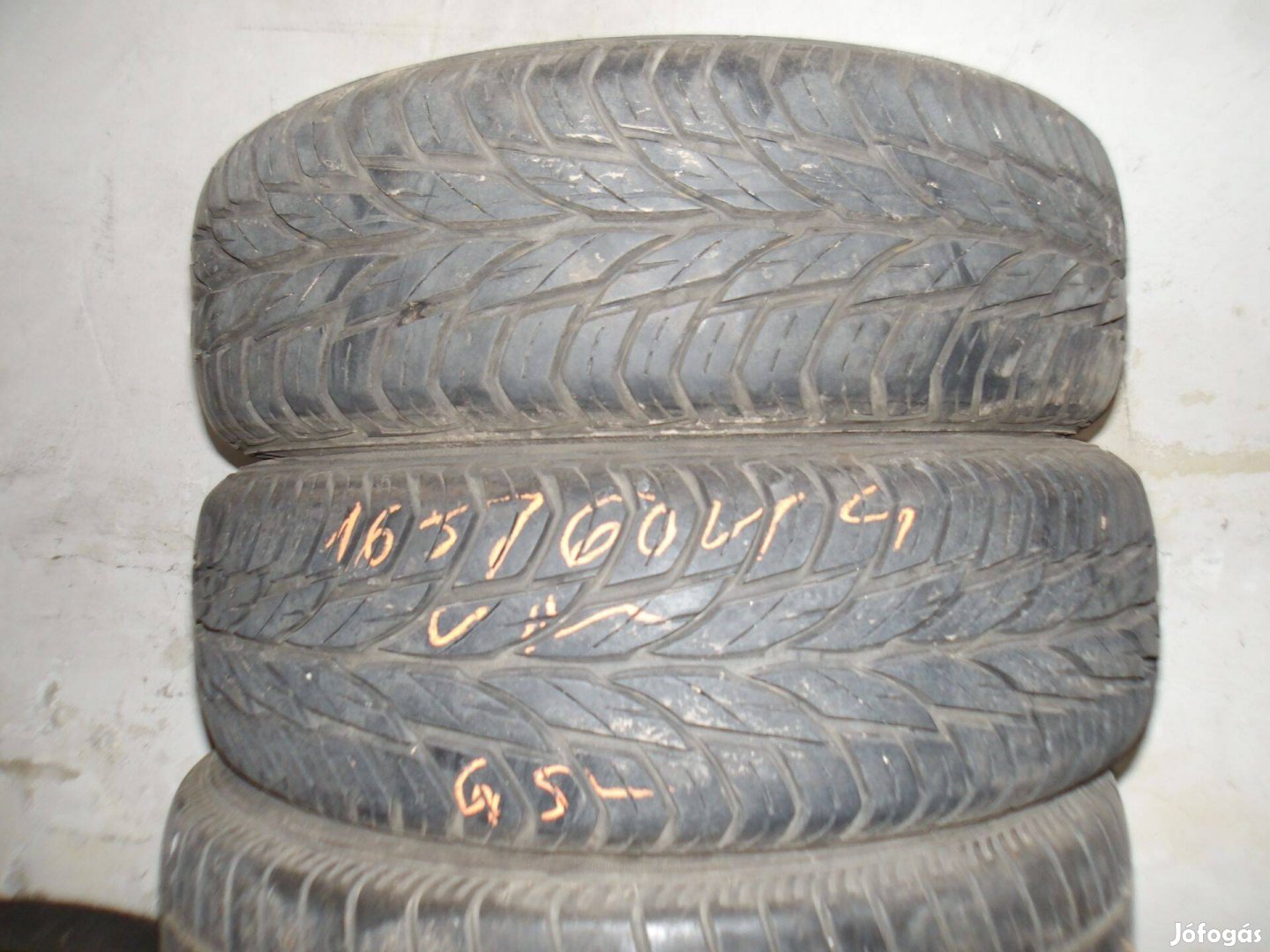 165/60r14 Uniroyal nyári gumi ajándék szereléssel
