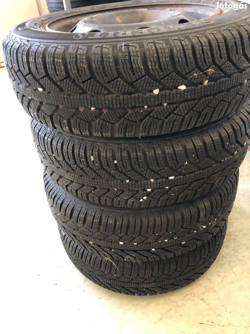 165/65 R13 Téli gumi Semperit DOT2023