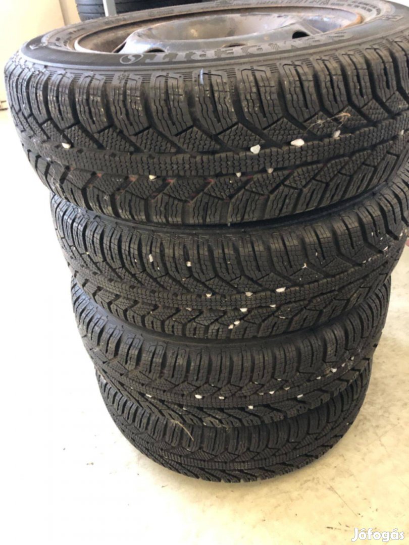 165/65 R13 téli gumi Semperit