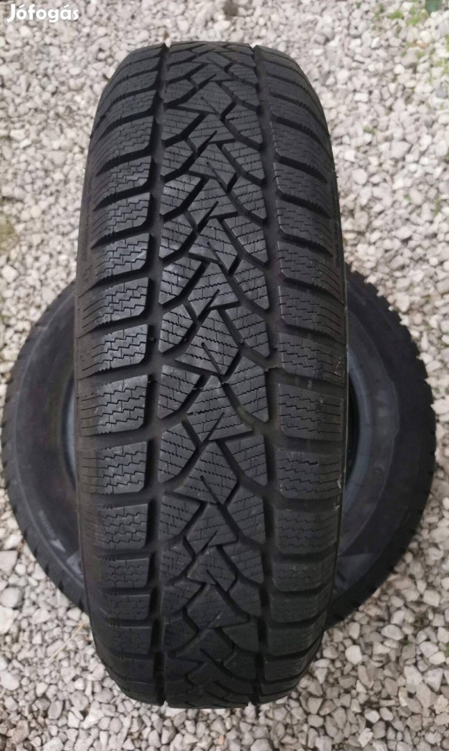 165/65 R15 Uniroyal Winterexpert 2db téligumi 2021 7,8mm újszerű!