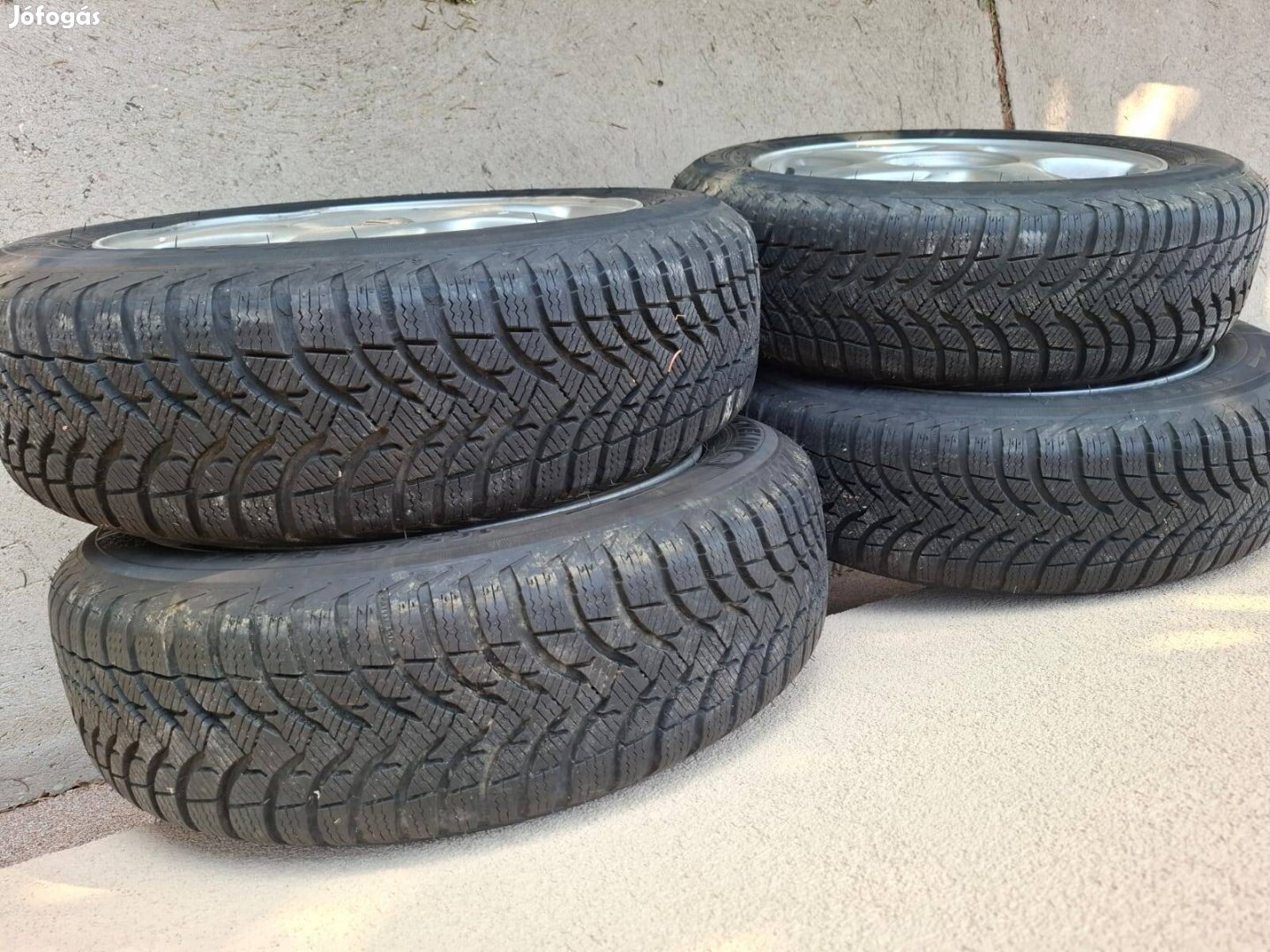 165/65 R 15 téli gumi eladó