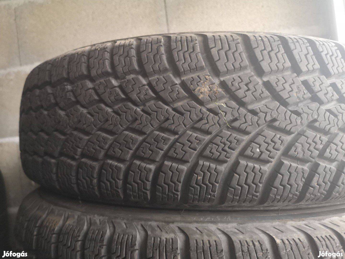 165/70R14 90% Nokian téligumik eladók