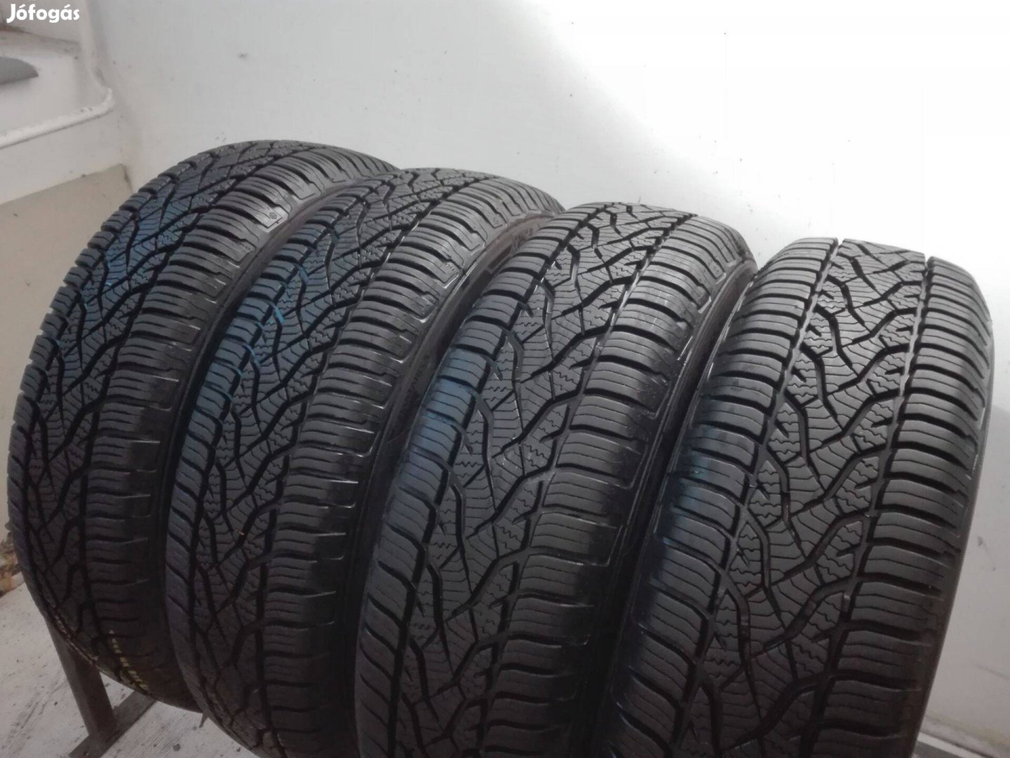 165/70R14 Új Barum négyévszakos gumi garnitúra 165/70 r14
