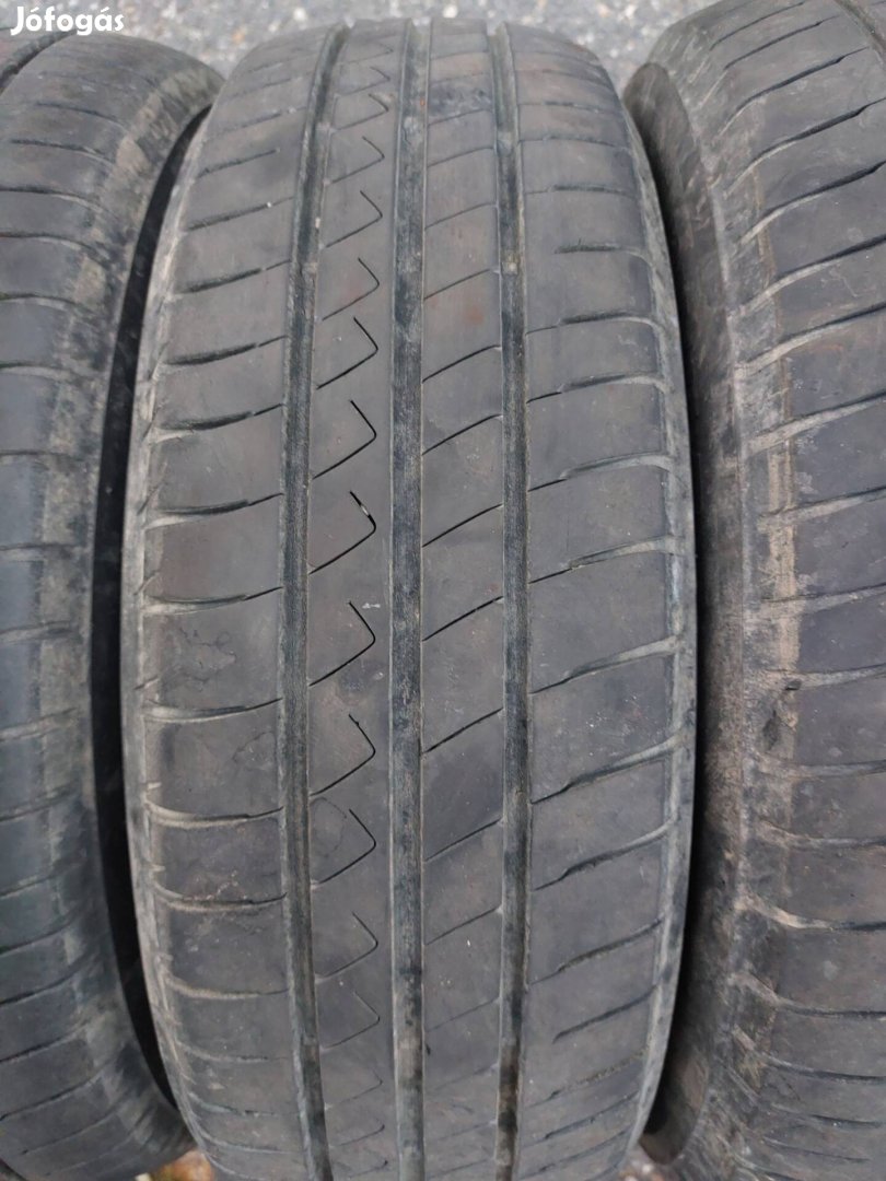 165/70R14 nyárigumi