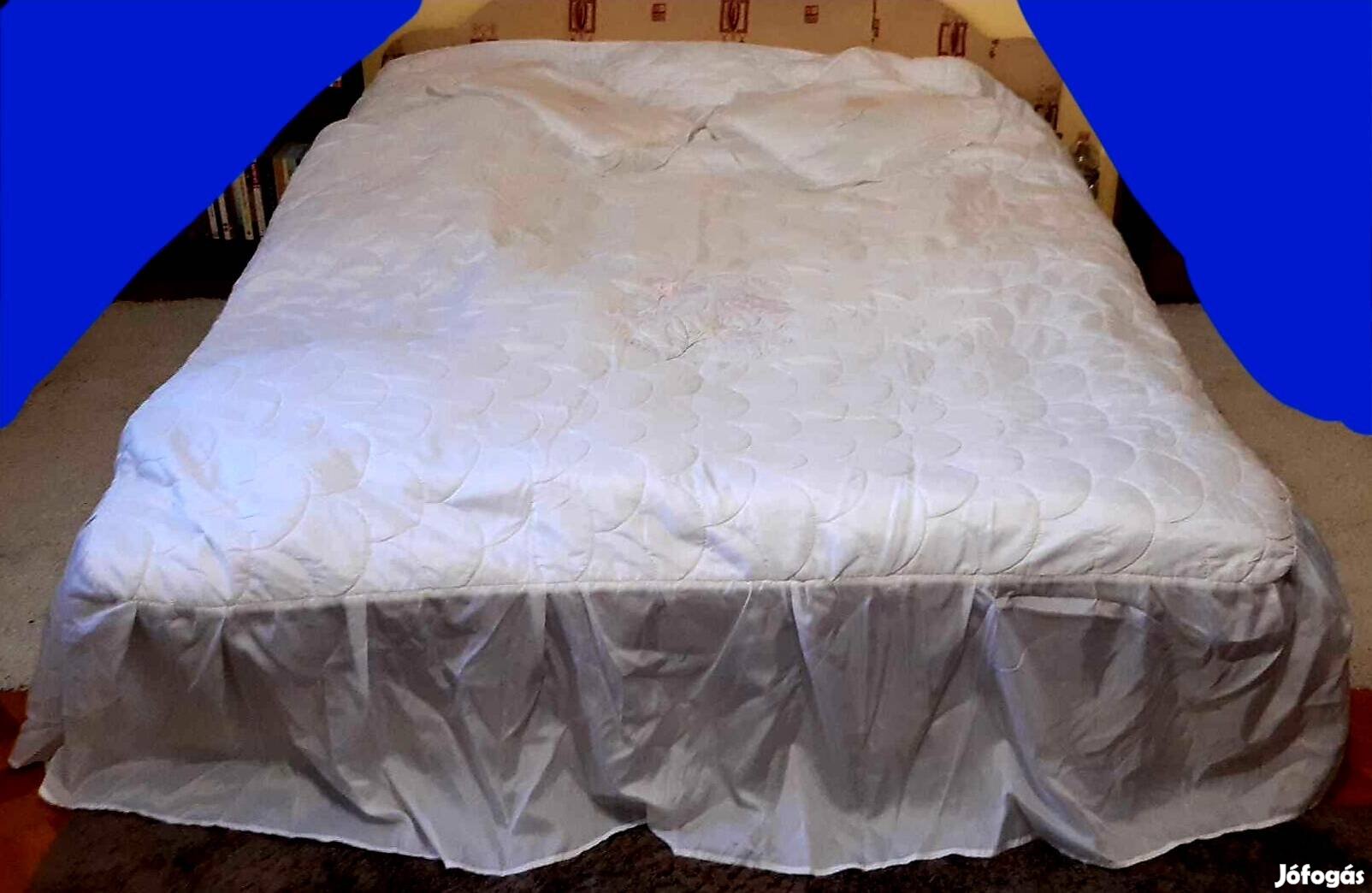 165 x 220 cm habselyem ágytakaró használt, de szép állapotban eladó