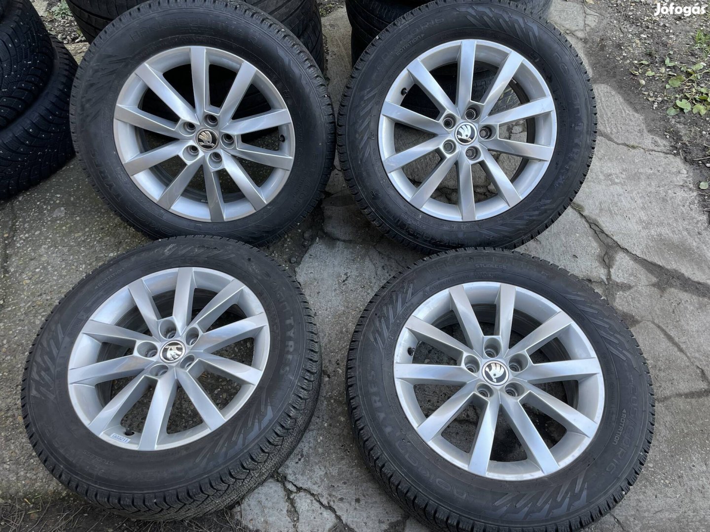 16 16" 5x100 Skoda Kamiq alufelni felni 205/60 R16 téli gumi