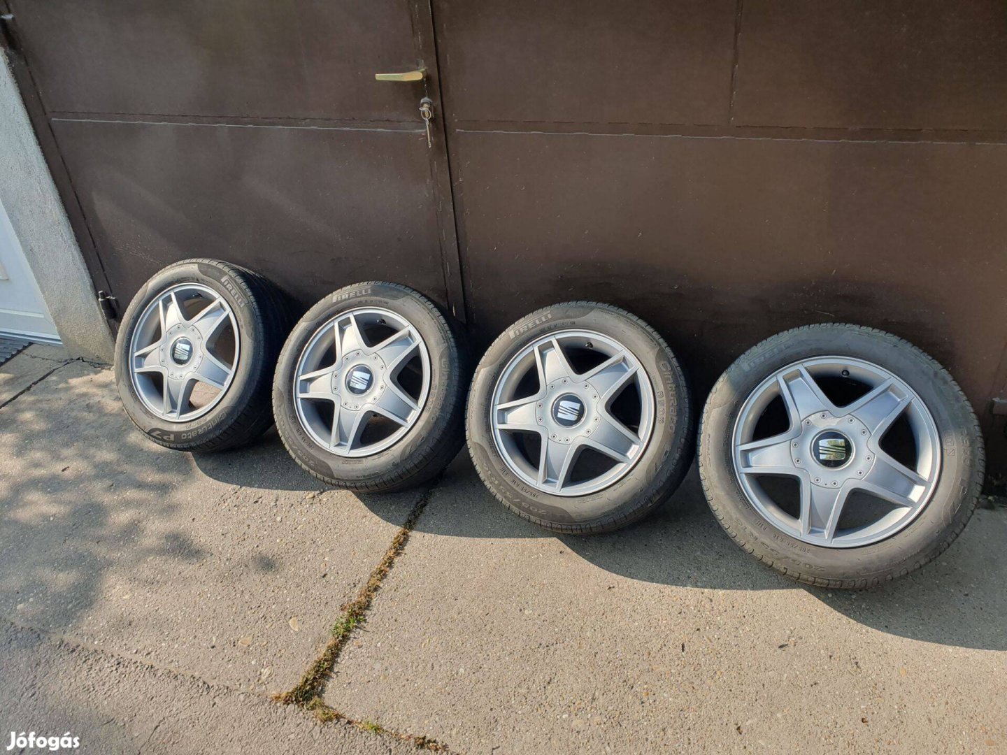 16 5x100 16" Gyári Seat alufelni felni Volkswagen Skoda Audi stb
