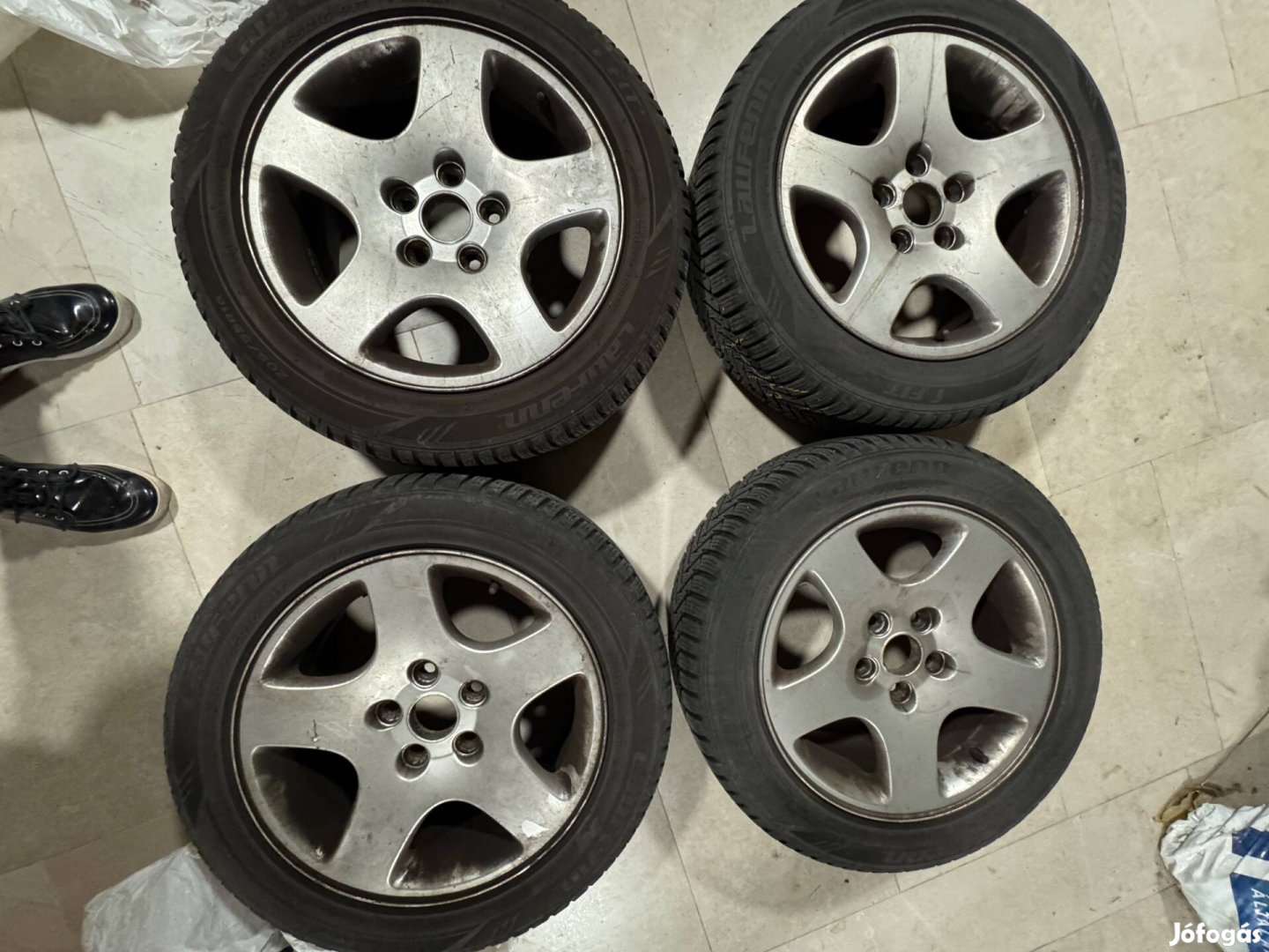 16 Alufelni téli gumival 5x112