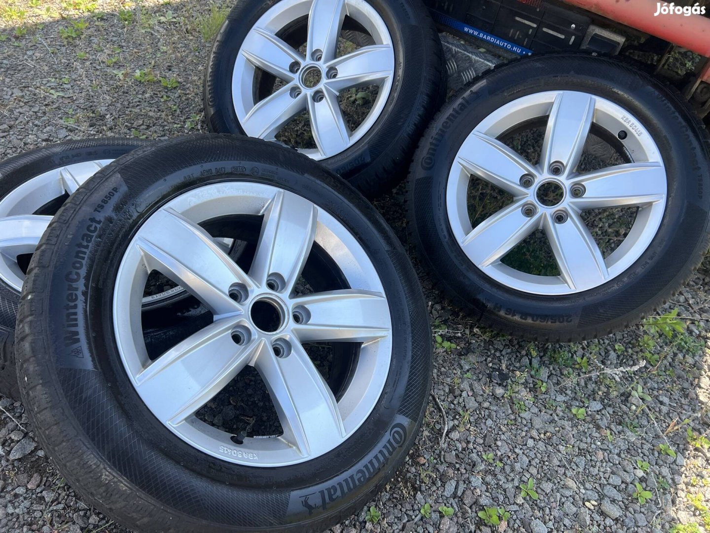 16 Vw T-roc Golf Caddy Touran Alufelni 5x112 Teligumikkal