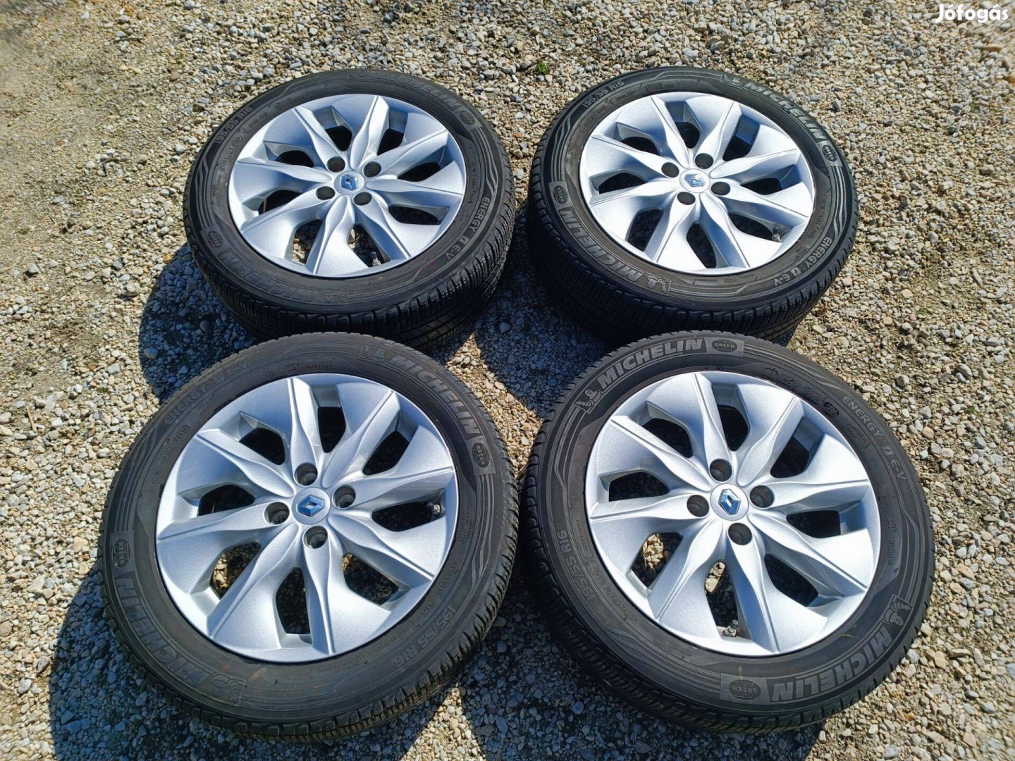 16" 16 gyári Renault Zoe alufelni szett szenzor nyárigumik 4x100 felni