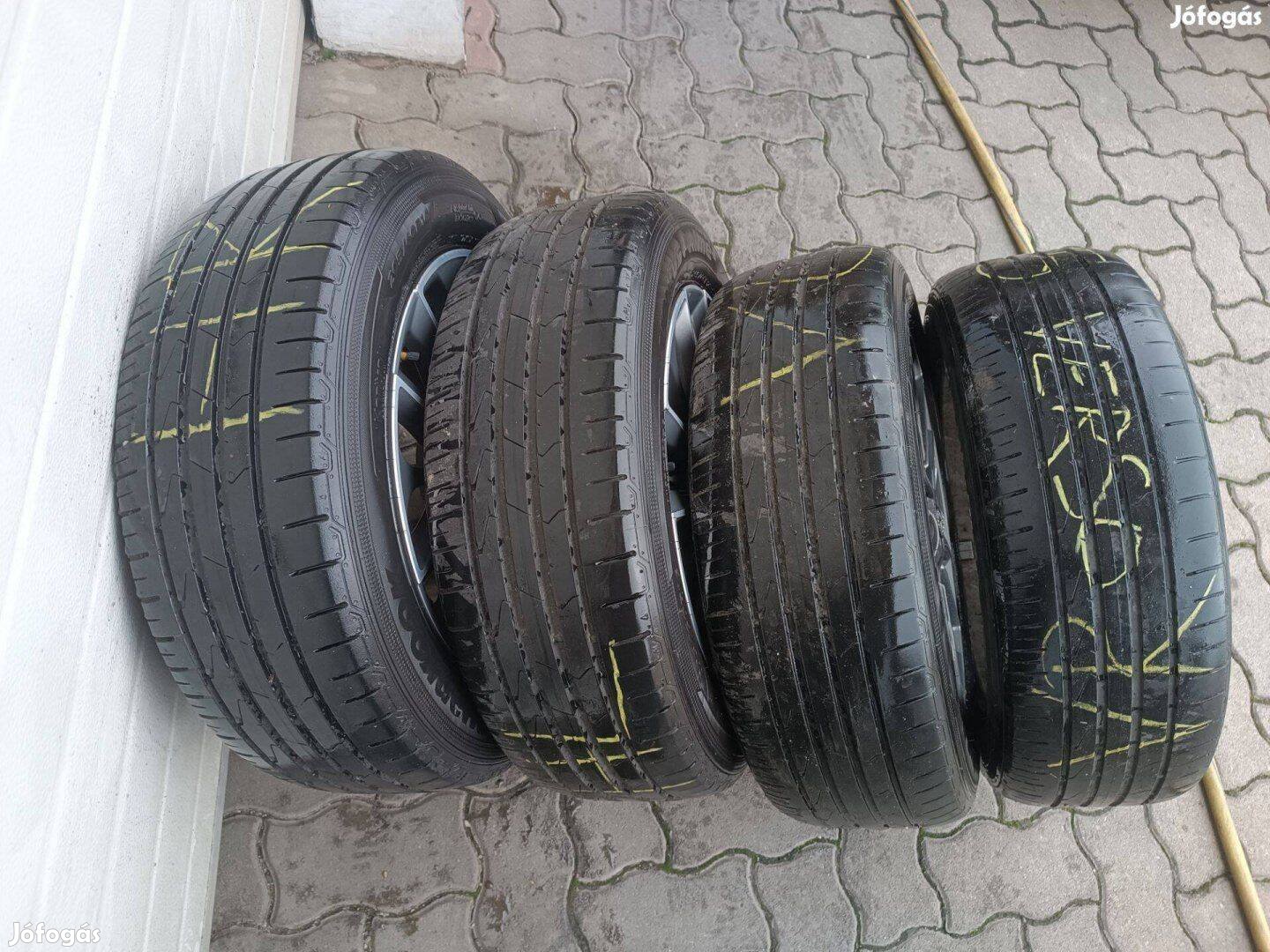 16" 205/60 R 16 nyári gumi eladó!