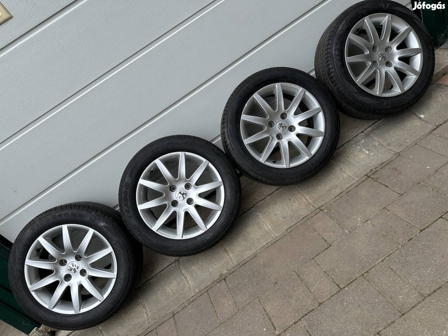 16" 4x108 7J ET32 Peugeot 308 alufelni eladó! Gumival is!