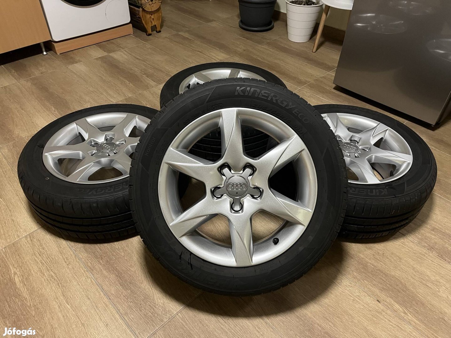 16" 5x112 Audi gyári alufelni szett nyárigumikkal Újszerű!